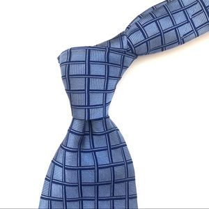Elegant Blue Checkered Tie